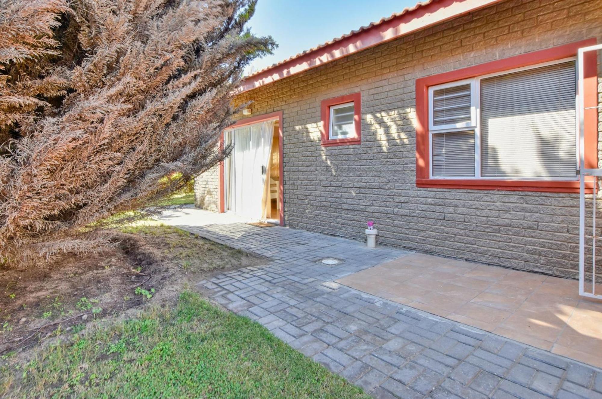 Anandi Guesthouse 斯瓦科普蒙德 外观 照片